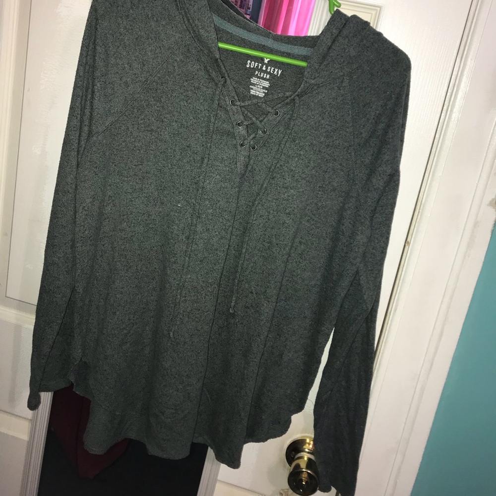 lightweight sweater